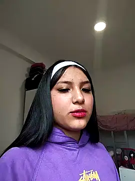 Snapshot of Alix_sweet22 chatting on 01.09.25 Alix sweet22 online show from 01.09.25