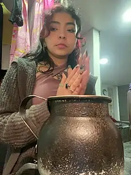 Snapshot of _Gothiccbitch_ chatting on 12.06.24  Gothiccbitch  online show from 12.06.24