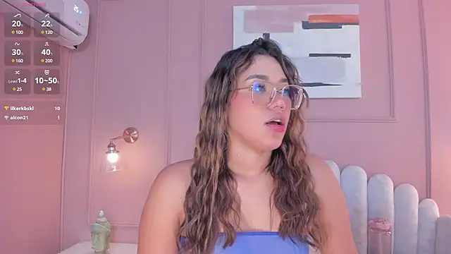 Snapshot of mara_brooks chatting on 01.26.25 mara brooks online show from 01.26.25