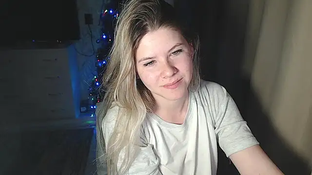 Snapshot of MelissaXKinky chatting on 12.26.24 MelissaXKinky online show from 12.26.24