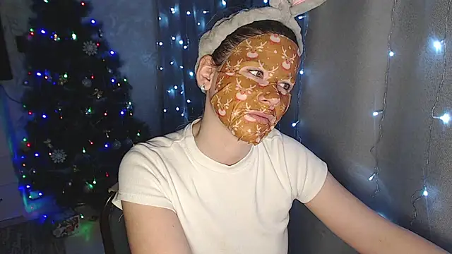 Snapshot of MelissaXKinky chatting on 12.29.24 MelissaXKinky online show from 12.29.24