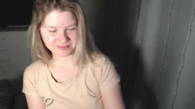 Snapshot of MelissaXKinky chatting on 01.27.25 MelissaXKinky online show from 01.27.25