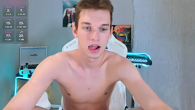 Snapshot of 4ever_dude chatting on 02.13.25 4ever dude online show from 02.13.25