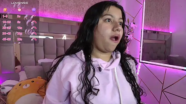 Snapshot of Miaa_Smiith1 chatting on 01.19.25 Miaa Smiith1 online show from 01.19.25