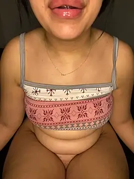 Snapshot of aya12aya chatting on 01.19.25 aya12aya online show from 01.19.25