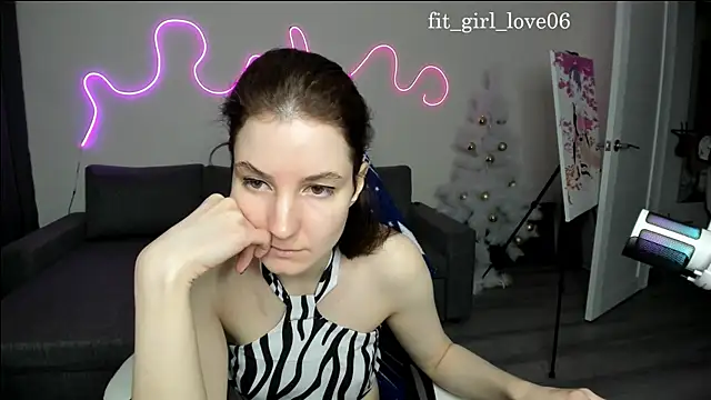 Snapshot of Bridget_fitness chatting on 12.25.24 Bridget fitness online show from 12.25.24