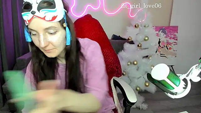 Snapshot of Bridget_fitness chatting on 12.31.24 Bridget fitness online show from 12.31.24