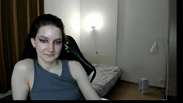 Snapshot of Bridget_fitness chatting on 02.05.25 Bridget fitness online show from 02.05.25