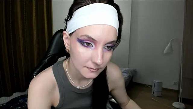 Snapshot of Bridget_fitness chatting on 02.08.25 Bridget fitness online show from 02.08.25