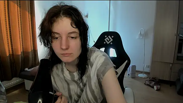 Snapshot of Bridget_fitness chatting on 02.21.25 Bridget fitness online show from 02.21.25
