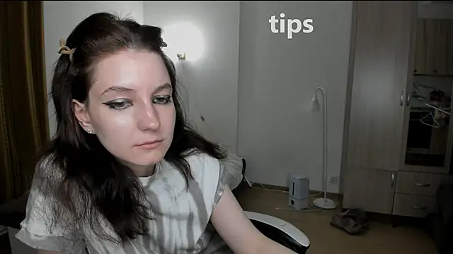Snapshot of Bridget_fitness chatting on 02.24.25 Bridget fitness online show from 02.24.25