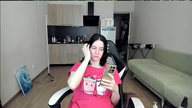 Snapshot of Bridget_fitness chatting on 10.16.25 Bridget fitness online show from 10.16.25