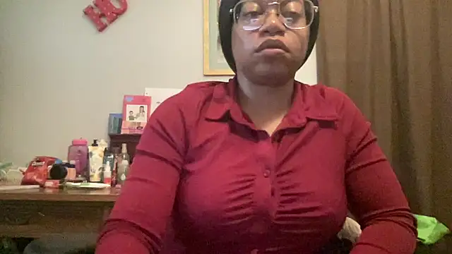 MommyConfident online show from 09.29.25