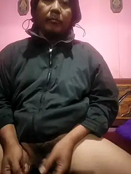 Snapshot of Dodoldolly chatting on 11.01.25 Dodoldolly online show from 11.01.25