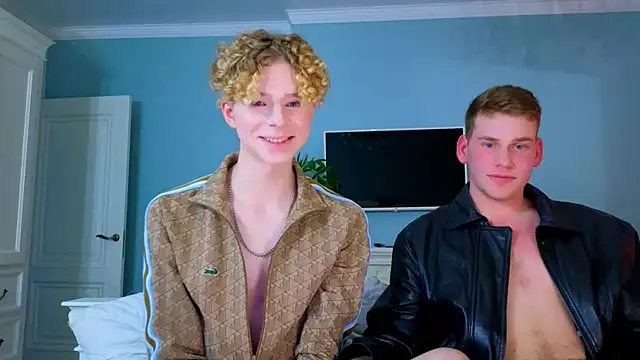 Snapshot of Kudi_Minnt chatting on 02.14.25 Kudi Minnt online show from 02.14.25