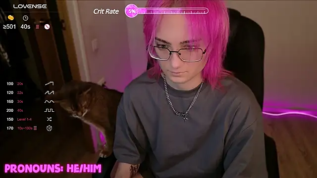 Snapshot of CuteYukiKun chatting on 01.04.25 CuteYukiKun online show from 01.04.25