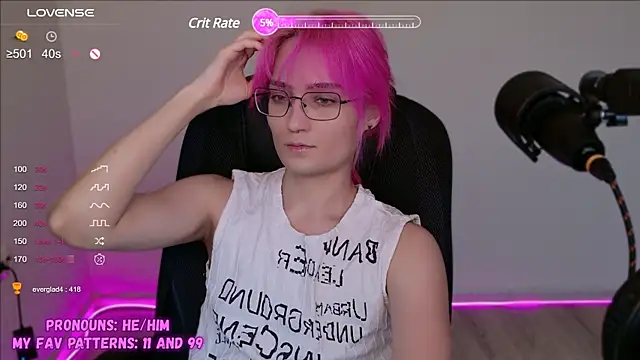 Snapshot of CuteYukiKun chatting on 01.13.25 CuteYukiKun online show from 01.13.25