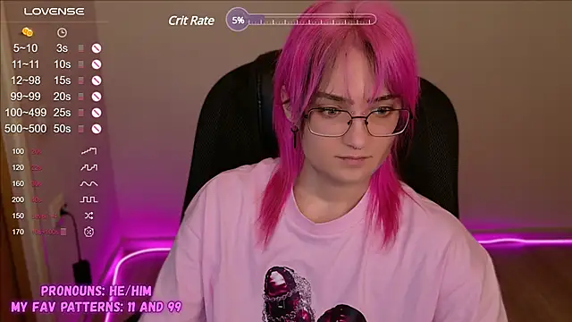 Snapshot of CuteYukiKun chatting on 01.27.25 CuteYukiKun online show from 01.27.25