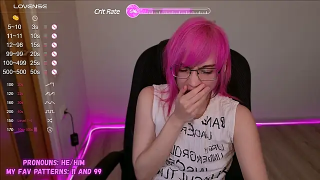 Snapshot of CuteYukiKun chatting on 02.02.25 CuteYukiKun online show from 02.02.25