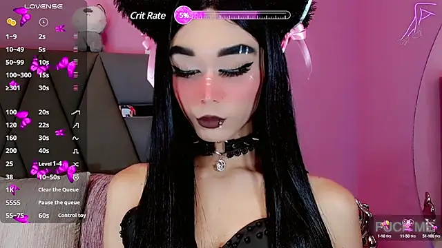 Snapshot of kimMaddiee chatting on 12.10.24 kimMaddiee online show from 12.10.24