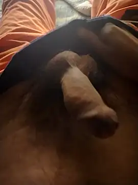 Snapshot of Luiz_097 chatting on 10.29.25 Luiz 097 online show from 10.29.25