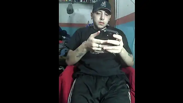 Snapshot of JoelCrza chatting on 01.19.25 JoelCrza online show from 01.19.25