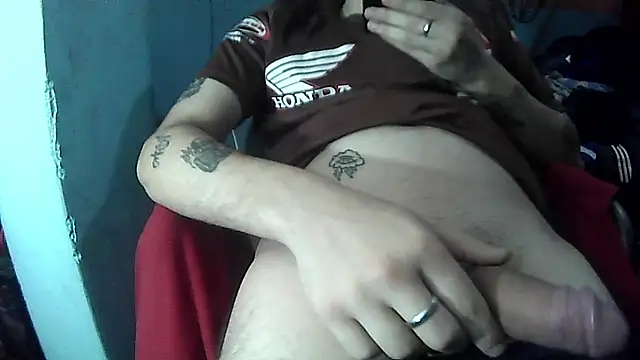 Snapshot of JoelCrza chatting on 01.26.25 JoelCrza online show from 01.26.25