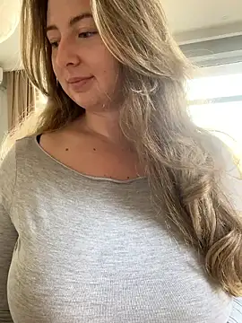 curvyflawless online show from 12.06.24