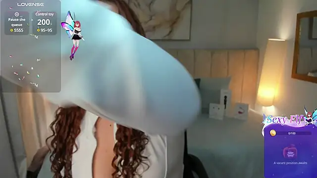 Snapshot of Atenea_cuteee chatting on 03.11.25 Atenea cuteee online show from 03.11.25