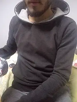Snapshot of Arabian-B chatting on 12.14.24 Arabian-B online show from 12.14.24
