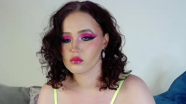 Snapshot of IrinaArt chatting on 12.03.24 IrinaArt online show from 12.03.24