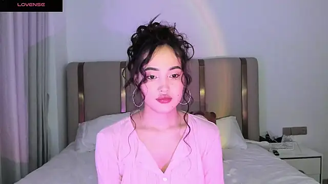 Snapshot of l1lpamp chatting on 09.25.25 l1lpamp online show from 09.25.25