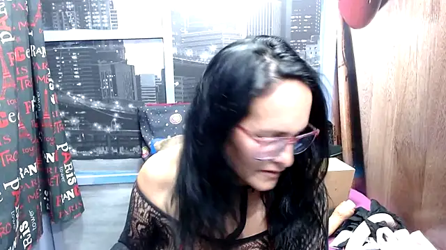 Nastylatinaxxx online show from 12.20.24