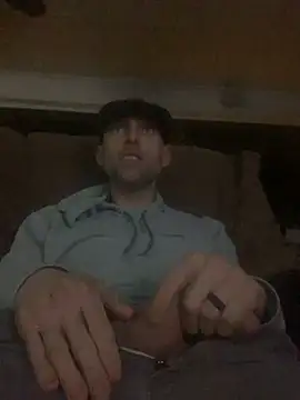 Snapshot of jeffyisabell chatting on 12.29.24 jeffyisabell online show from 12.29.24