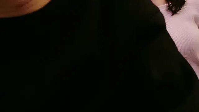 Snapshot of POCARI_SWEAT chatting on 02.26.25 POCARI SWEAT online show from 02.26.25