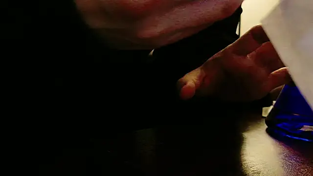 Snapshot of POCARI_SWEAT chatting on 03.10.25 POCARI SWEAT online show from 03.10.25