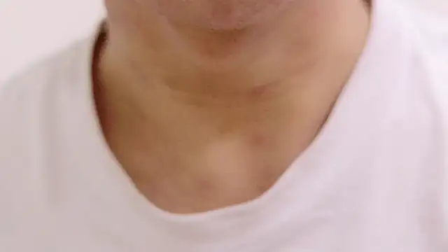 Snapshot of POCARI_SWEAT chatting on 09.21.25 POCARI SWEAT online show from 09.21.25