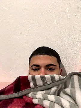 Snapshot of Casal_Safado_ chatting on 10.06.25 Casal Safado  online show from 10.06.25