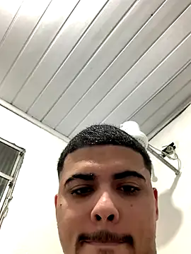 Snapshot of Casal_Safado_ chatting on 10.22.25 Casal Safado  online show from 10.22.25