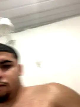 Snapshot of Casal_Safado_ chatting on 10.24.25 Casal Safado  online show from 10.24.25