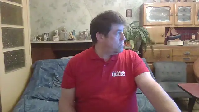 Snapshot of sympatrique chatting on 09.28.25 sympatrique online show from 09.28.25