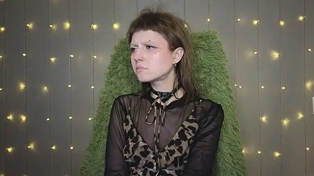 Snapshot of kortny_yo chatting on 02.14.25 kortny yo online show from 02.14.25