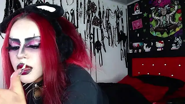 Snapshot of jannaink_ chatting on 12.22.24 jannaink  online show from 12.22.24