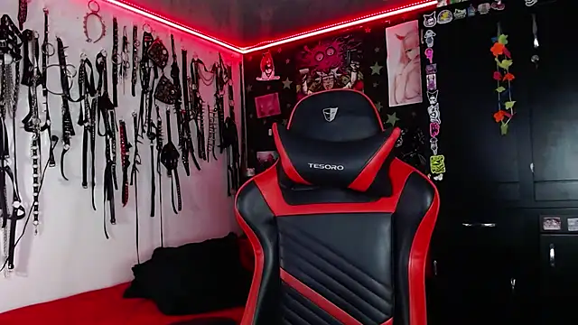 Snapshot of jannaink_ chatting on 12.27.24 jannaink  online show from 12.27.24