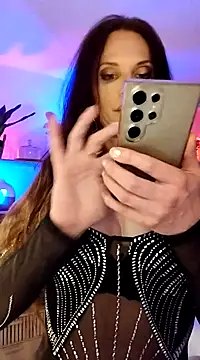 Snapshot of Luna_Kitanna chatting on 02.16.25 Luna Kitanna online show from 02.16.25