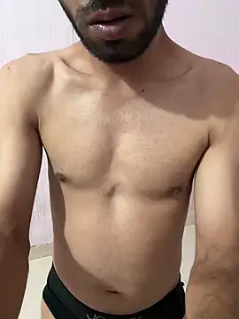Snapshot of mujraboii chatting on 09.14.25 mujraboii online show from 09.14.25