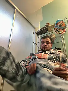 Snapshot of MrDickUdown24_7 chatting on 03.13.25 MrDickUdown24 7 online show from 03.13.25