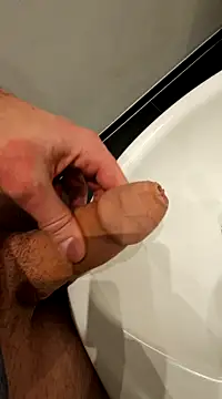 Snapshot of thesmiledoc chatting on 12.23.24 thesmiledoc online show from 12.23.24