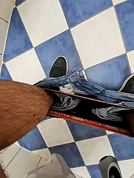 Snapshot of thesmiledoc chatting on 03.17.25 thesmiledoc online show from 03.17.25