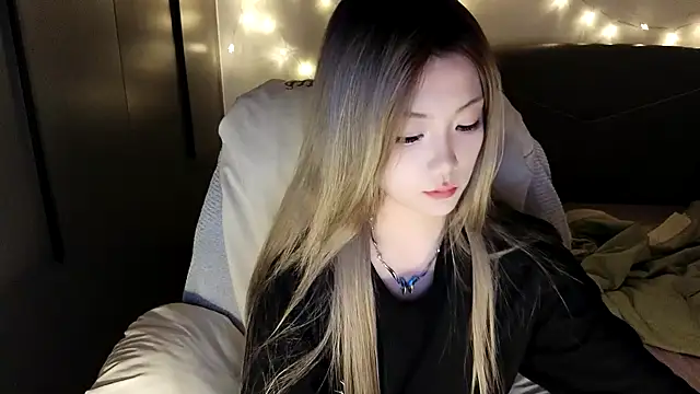 Snapshot of Jennie-007 chatting on 09.10.25 Jennie-007 online show from 09.10.25